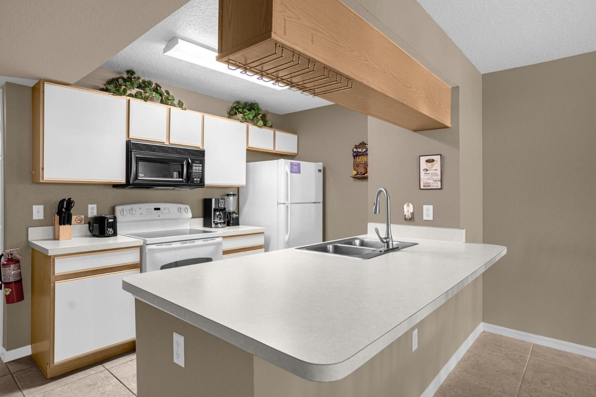 Ground Level With Garden Patio * Kissimmee